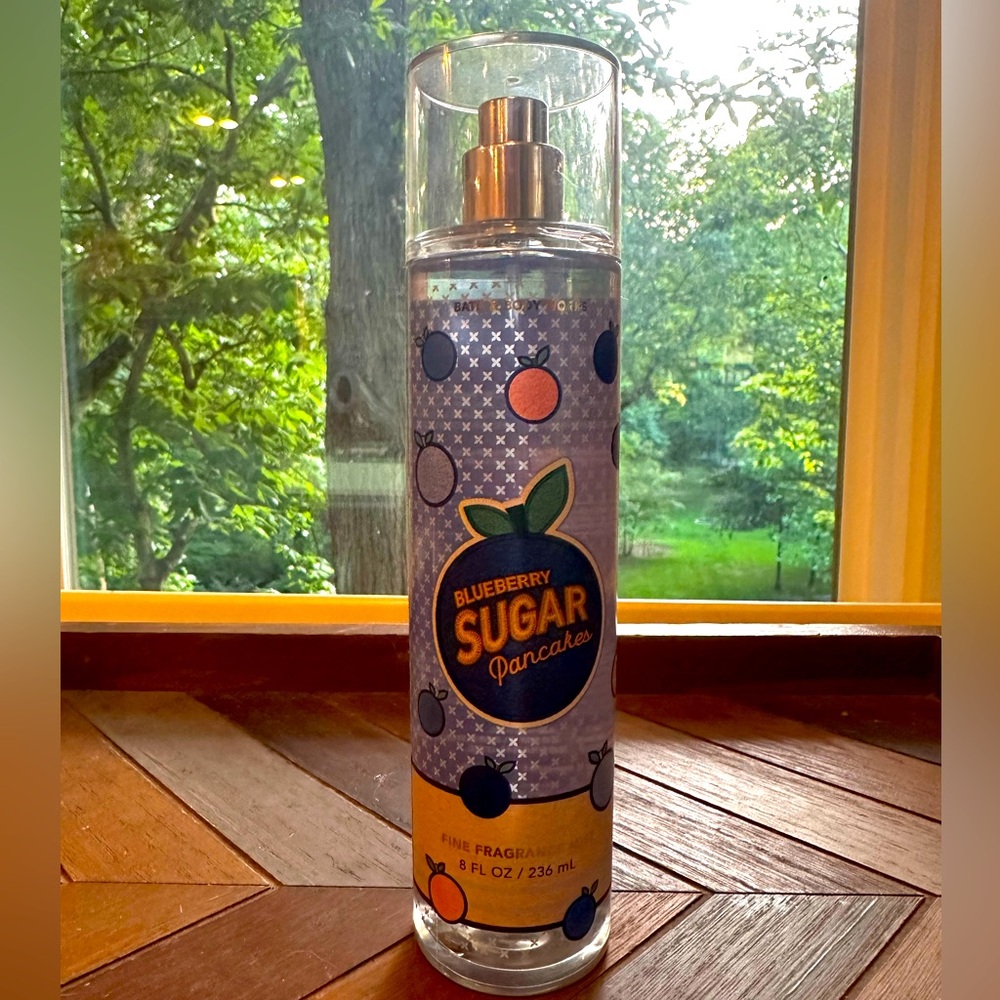 Bath & Body Works Blueberry Sugar Pancakes body spray